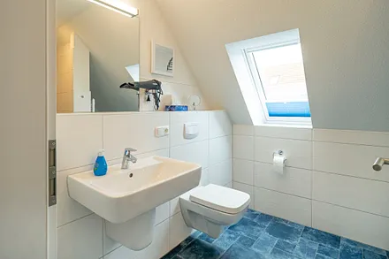 Duschbad mit Fenster