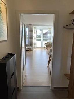 Blick ins Wohnzimmer