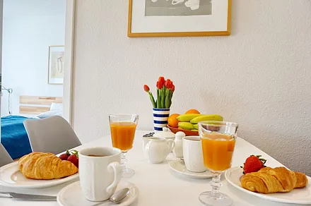 gemütlich frühstücken