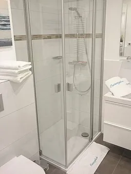 Handtücher & Bettwäsche inklusive