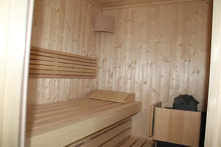 Sauna im Bad EG