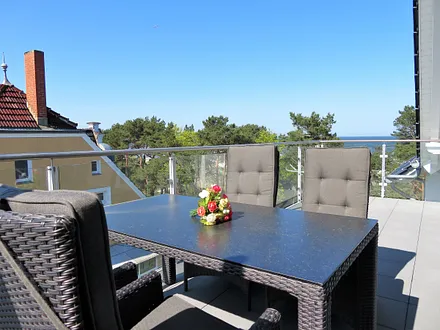 Dachterrasse mit Seeblick