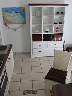 Küchenschrank gegenüber