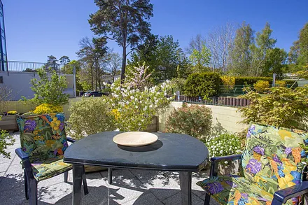 Terrasse ca. 80m² groß