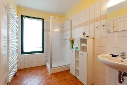 Bade en Suite mit Dusche