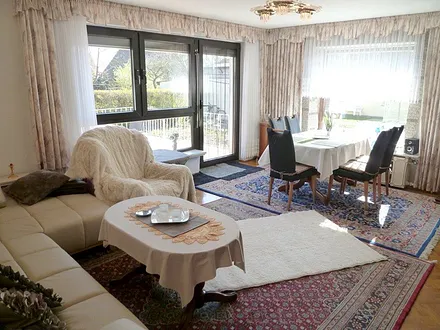 Großzügiger Wohn- und Essbereich