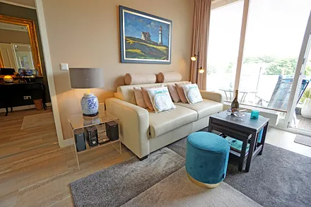 Wohnzimmer mit Schlafcouch