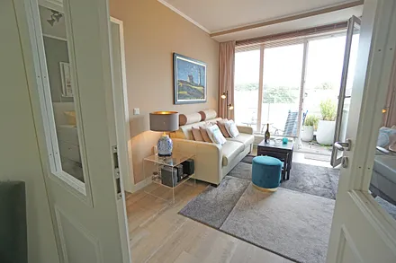 Blick ins Wohnzimmer