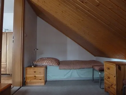 2. Schlafmöglichkeit mit Blick zum Wohnbereich