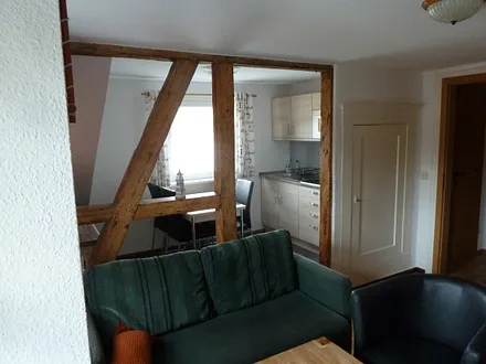 Küche aus Wohnbereich