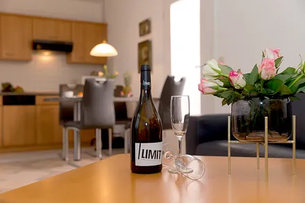 Wohn-, Ess- und Kochbereich