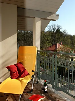 Balkon 1 mit der Saunaliege