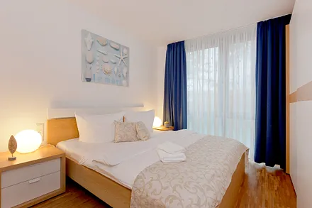 1. Schlafzimmer mit Doppelbett