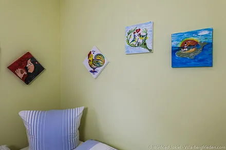 Schlafzimmer 2 (Kinderzimmer)