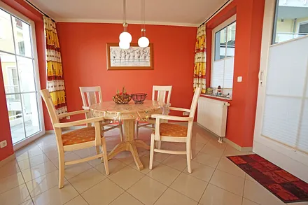 Esstisch im Wohnzimmer