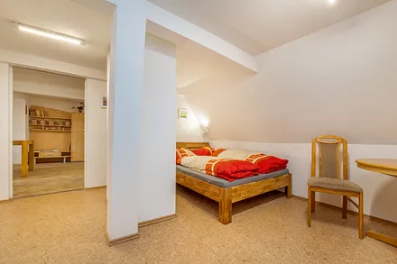 Blick vom Schlafzimmer 2 in den Flur ...