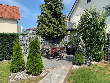 Außenterrasse mit Grillmöglichkeit