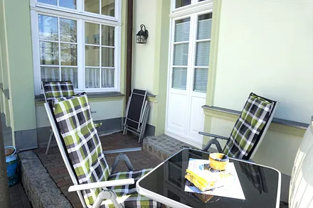 Terrasse am Wohnzimmer