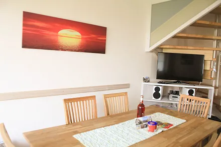 Esstisch im Wohnzimmer 