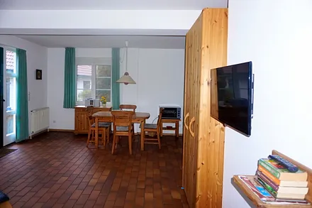 Eingangsbereich und Essbereich