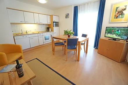 voll ausgestattete Küchenzeile