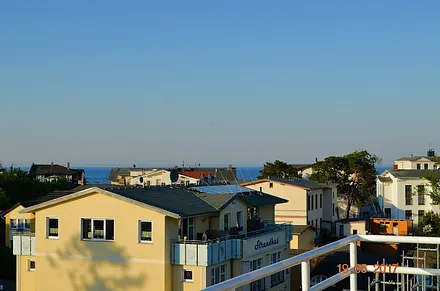 Blick von der Dachterrasse zur Ostsee