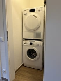 HWR