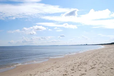 Feinkörniger Sandstrand, herrlich entspannen