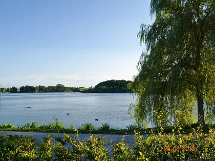 Der Schloonsee, von der Terrasse sichtbar