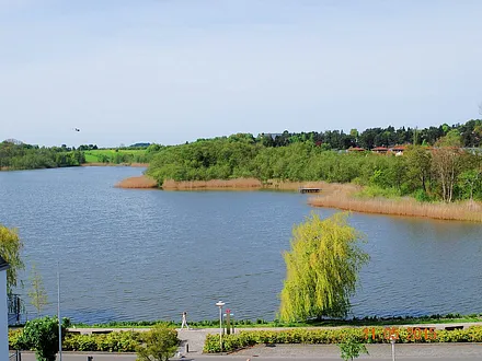 Blick vom Balkon auf den Schloonsee