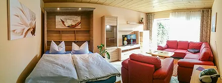 Wohnzimmer mit möglicher Aufbettung