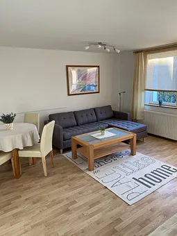 Wohnzimmer mit Essecke