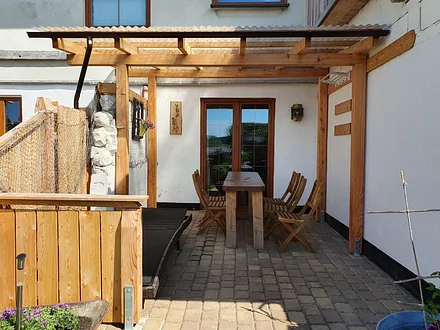 Essmöglichkeiten auf der Terrasse