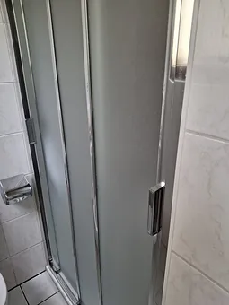 Blick auf die neue Dusche 