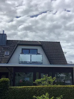 Außenansicht zum Balkon