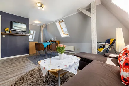 TV und WLAN sind vorhanden.