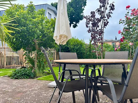 Blick Wohnungseingang zur Terrasse