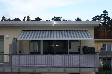 Markise neu angebaut