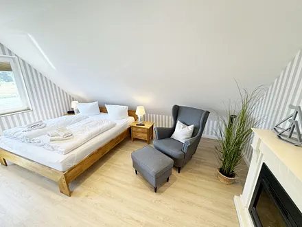 1. Schlafzimmer mit Doppelbett