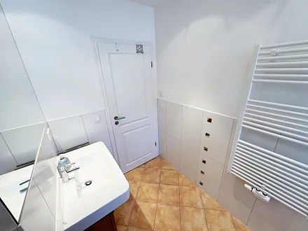 Badezimmer mit Dusche