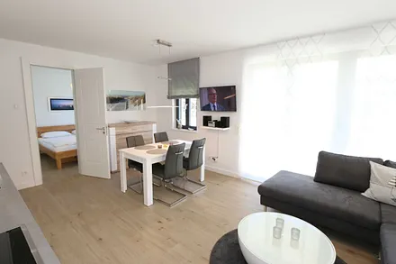 Wohnzimmer mit Essbereich