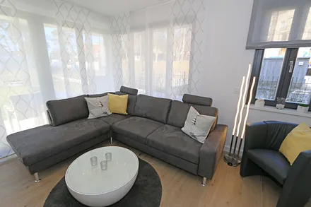 Wohnzimmer mit Wohnlandschaft