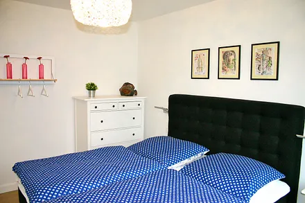 Strandvilla Andrea WE 07 - 1. Schlafzimmer mit Doppelbett