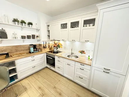 Strandvilla Andrea WE 07 - moderne Küchenzeile