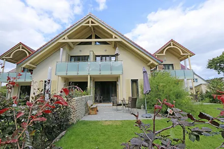 Haus Sterntaucher Thiessow -gepflegte Außenanlage