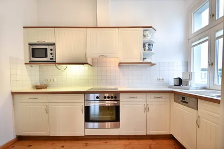 voll ausgestattete Küche