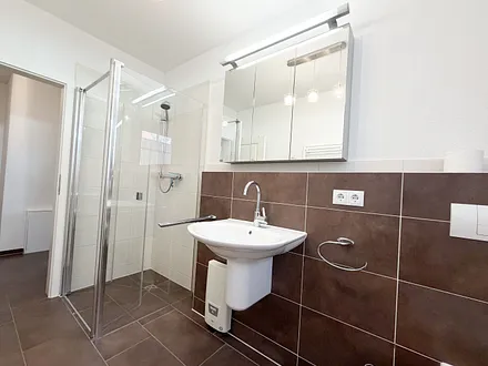 Ferienwohnung Nr. 05 LEON - Badezimmer