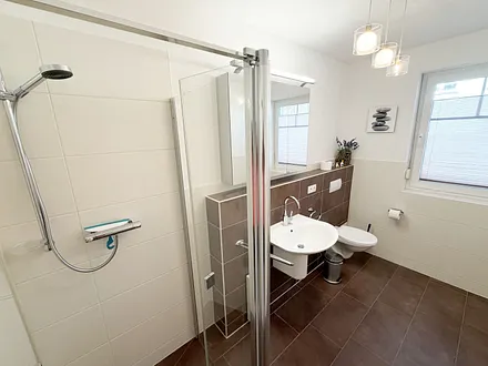 Ferienwohnung Nr. 05 LEON - Badezimmer