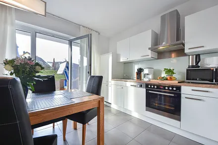 Küchenzeile voll ausgestattet