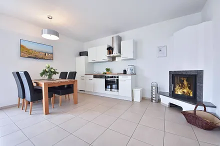 voll ausgestattete Küchenzeile